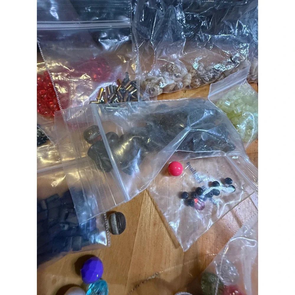 Mixed Jewelry‎ Making Craft Supply Lot Beads Shells Create-A-Craft Pin Backs